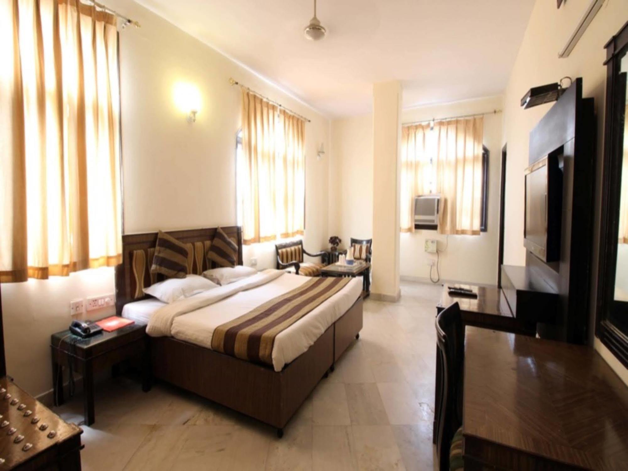 Hotel O Grand Central Delhi  Exterior foto